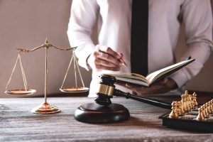 A solicitor helps someone to make a jaw injury compensation claim.